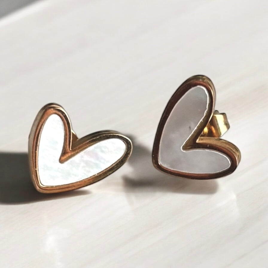 Small Heart Stud White Gold Earring