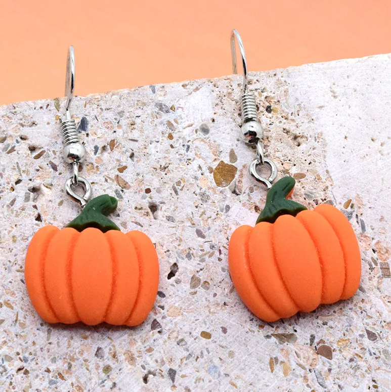 Small Pumpkin Earring