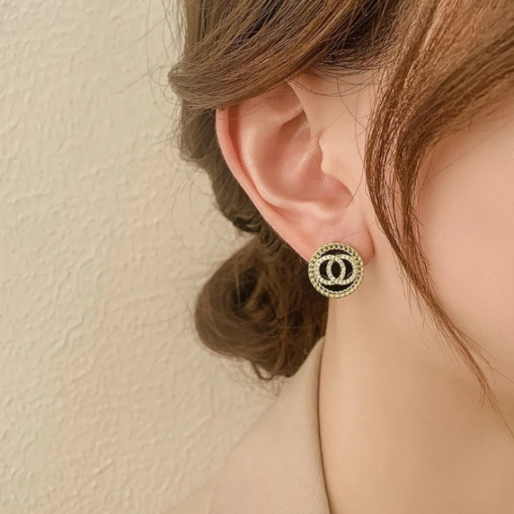 Double Round Circles Elegant Stud Earring