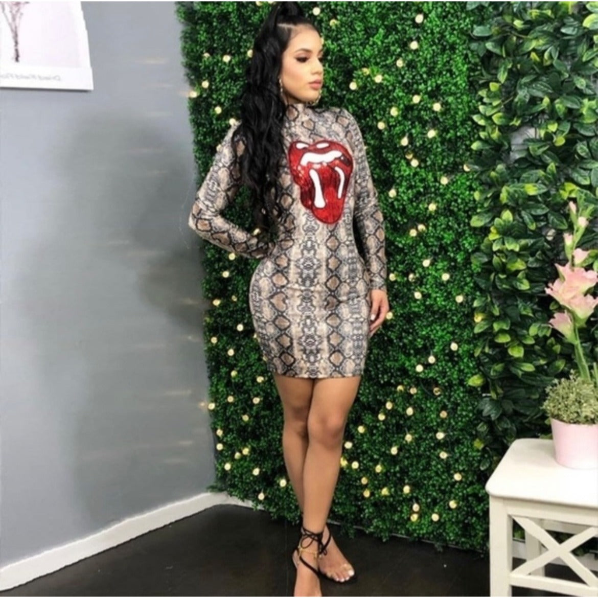 Leopard Red Lip Long Sleeve Women Short Dress