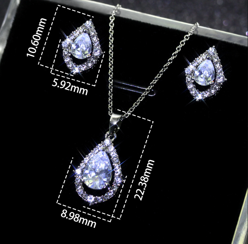 Luxury Necklace and Earrings Set