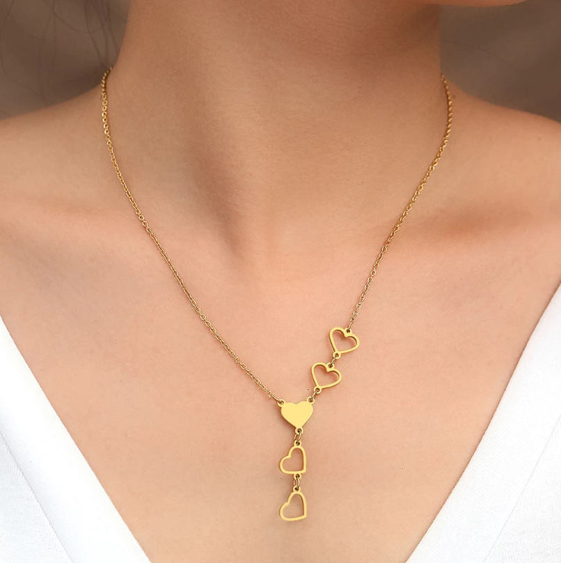 Collar de cadena con dije de corazón para mujer