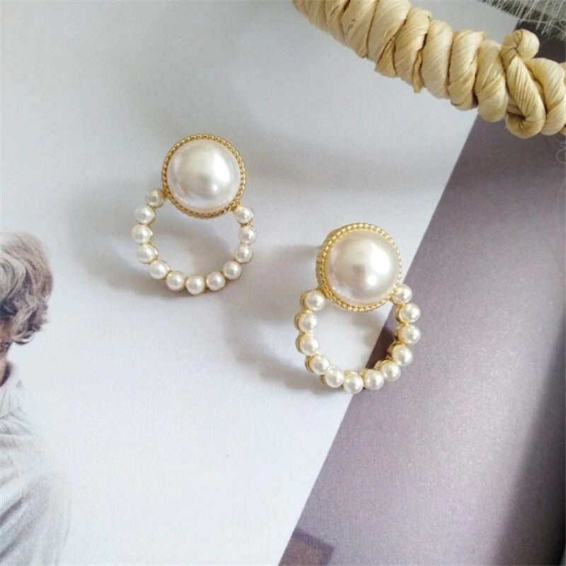 Elegant Pearl Ivory Women Round Earrings