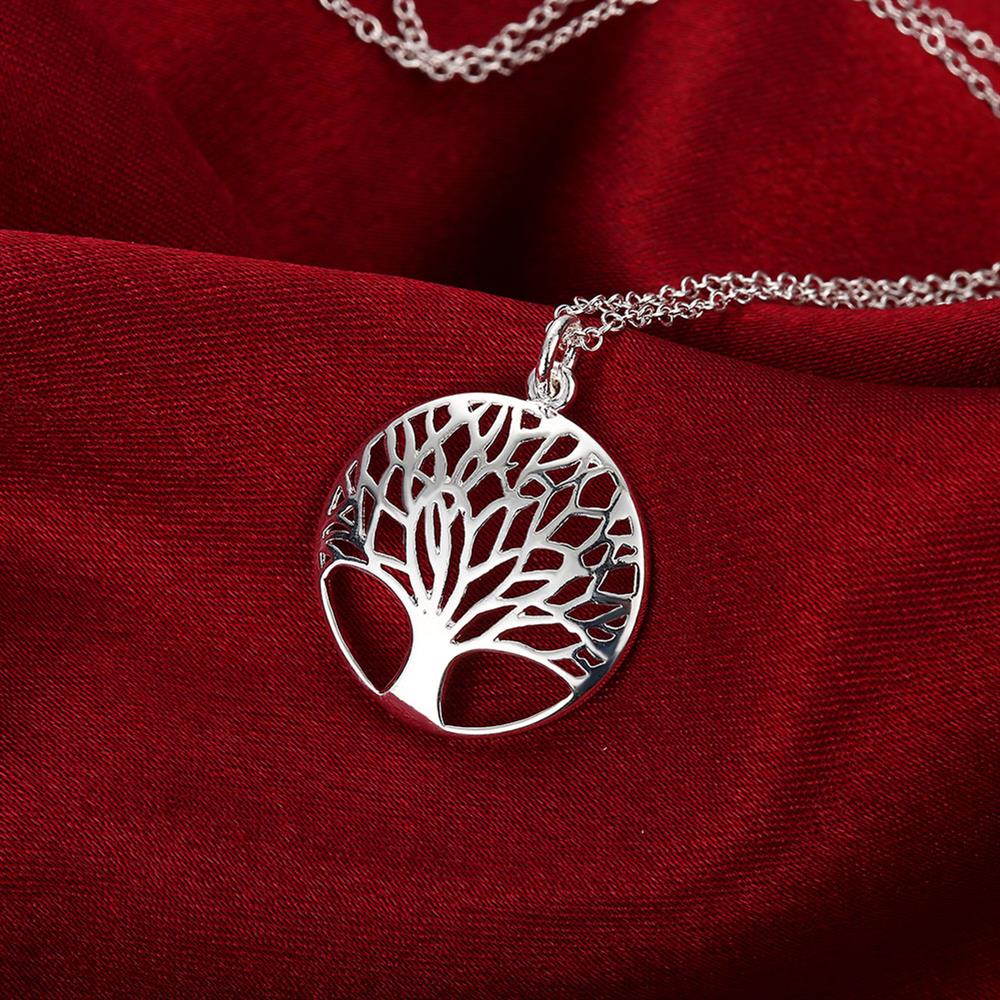 Classic Tree Pendant Set