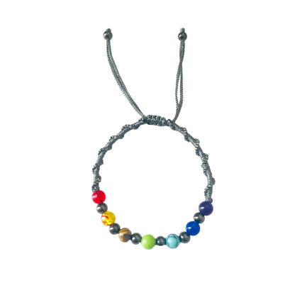 Pulsera trenzada de cuerda multicolor hecha a mano con cuentas de chakras